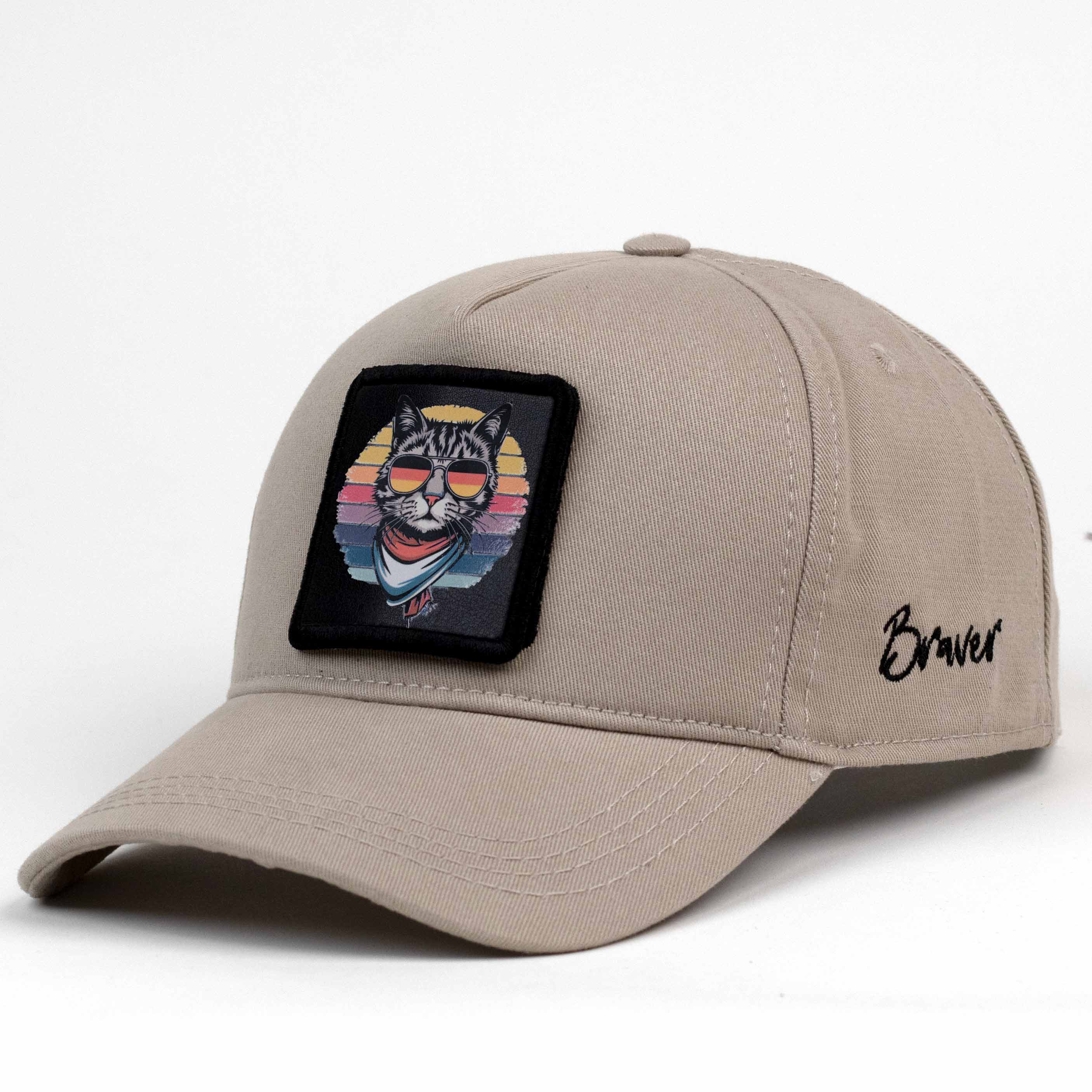 Dusk Cat Beige Cap